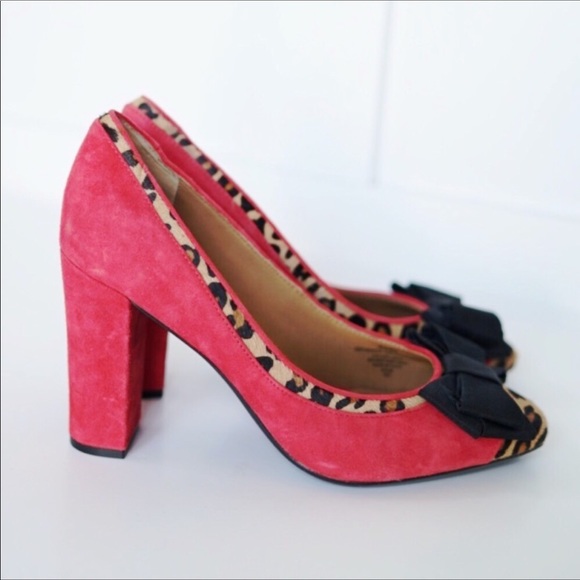 Isaac Mizrahi Shoes - Like New Isaac Mizrahi Suede Shoes